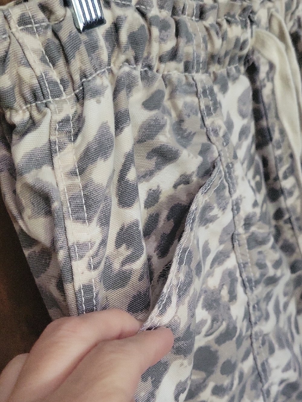 Aerie Womens Leopard-Print Drawstring Shorts - Picture 3 of 6